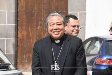 Visita del nuncio del Papa a la Basílica de Telde/Francisco Javier Santana y Antonio Alí.